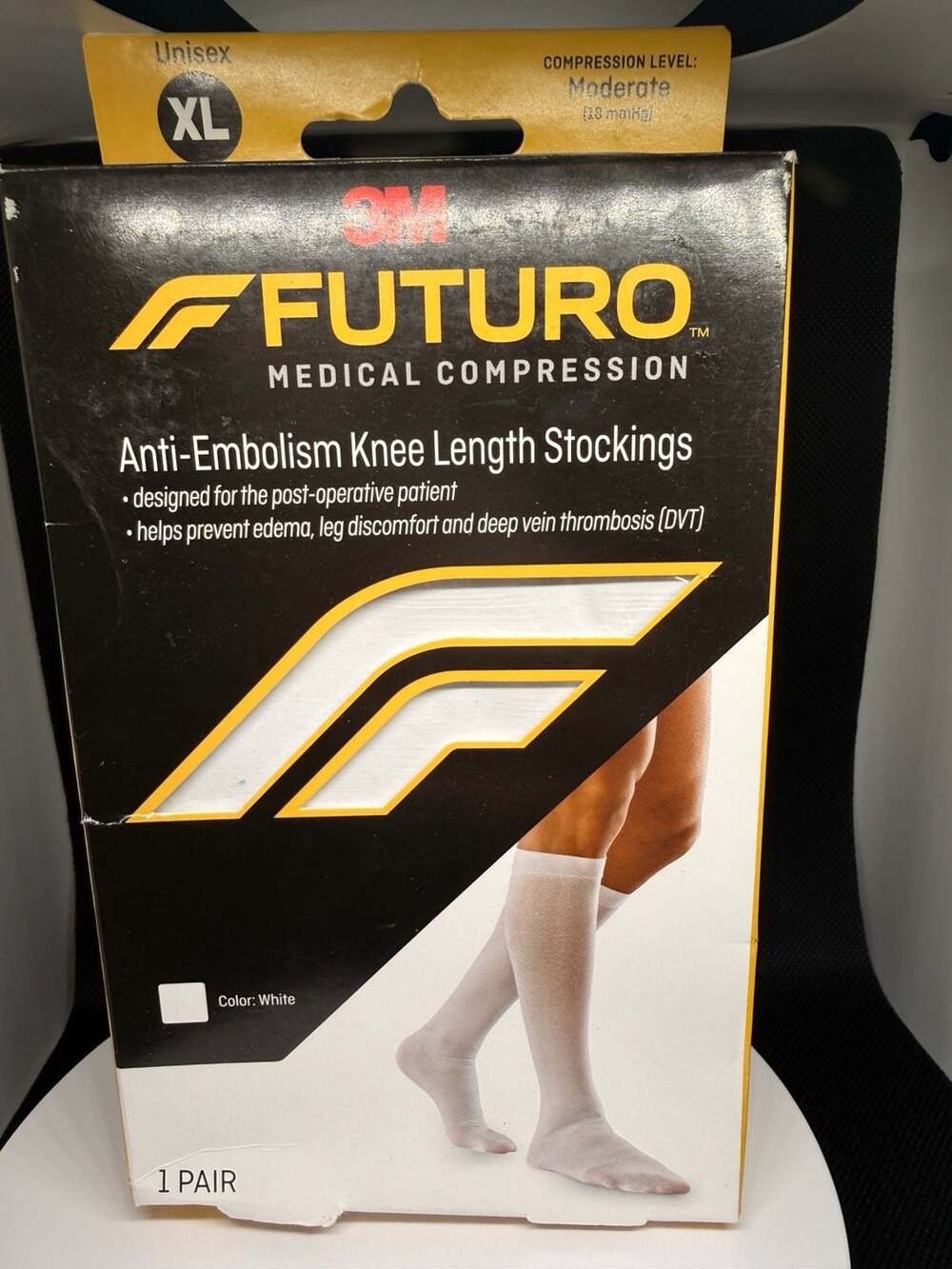 3M Futuro Anti-Embolism Knee Length Stockings Unisex XL Moderate Compression Whi
